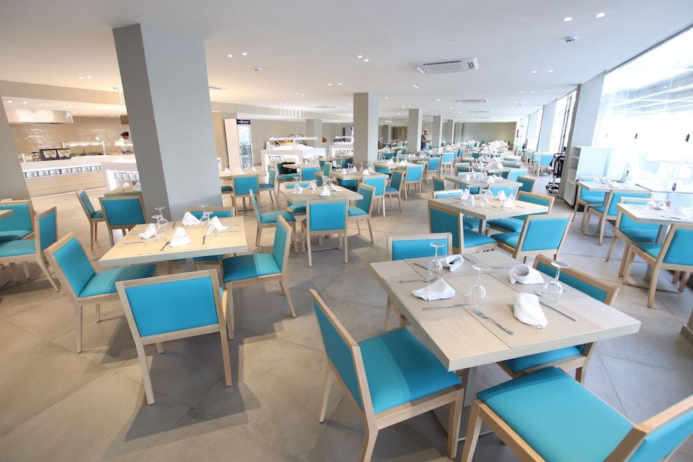 Roquetas El Palmeral By Pierre & 3*