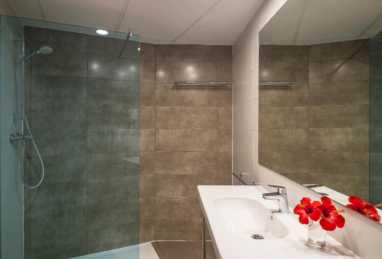 Roquetas El Palmeral By Pierre &
