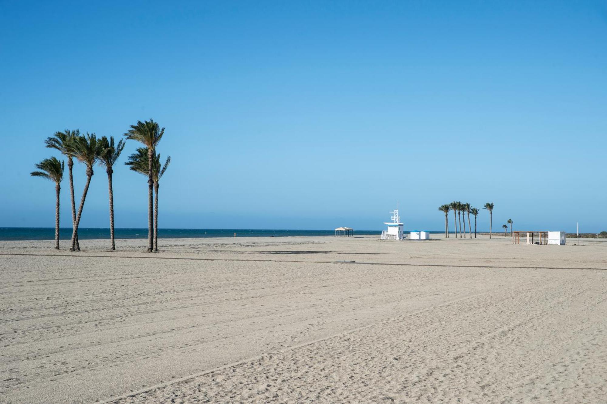 Roquetas El Palmeral By Pierre &